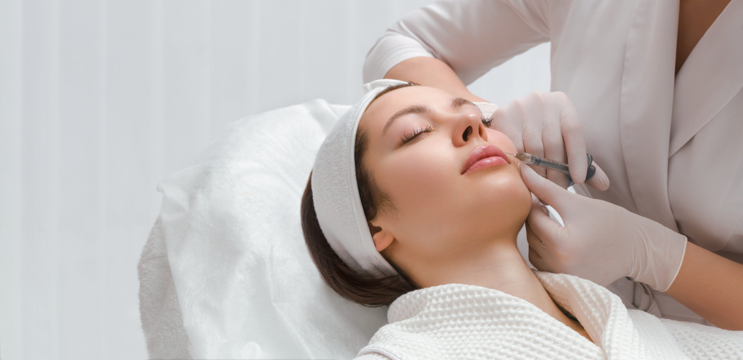 You are currently viewing How to Reduce the Appearance of Wrinkles